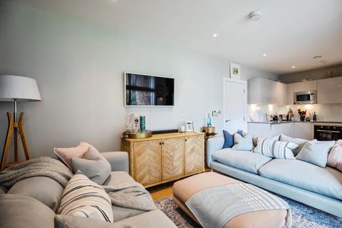 2 bedroom apartment for sale, 81 Plough Lane, London, SW17