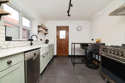 3 bedroom detached house for sale, Spire View, Hessle, HU13