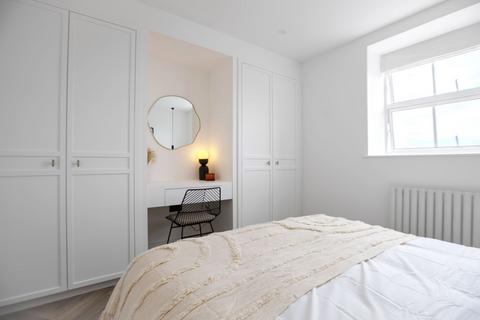 1 bedroom flat for sale, Clapham Park Road, Clapham, SW4
