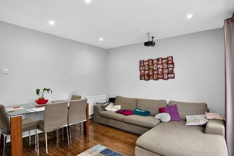 3 bedroom end of terrace house for sale, Palace View, London, SE12