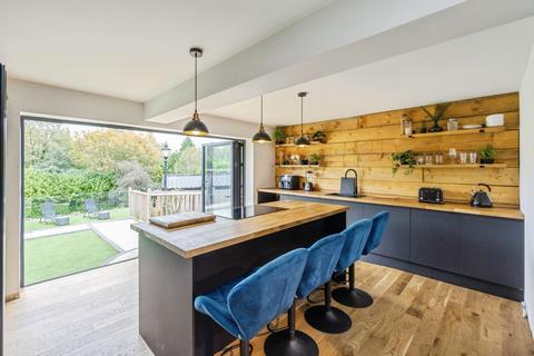 3 bedroom equestrian property for sale, Lancaster Avenue, Manchester, M46