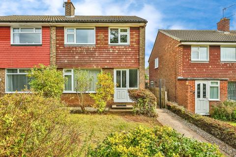 3 bedroom semi-detached house for sale, Richey Close, Nottingham, NG5