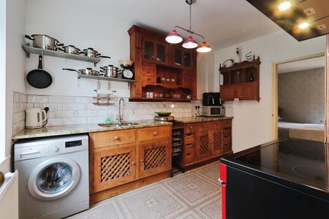3 bedroom terraced house for sale, Martin Lane, Barnsley, S74