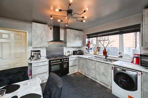 3 bedroom detached bungalow for sale, George Street, Sutton-in-Ashfield, NG17