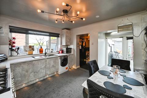 3 bedroom detached bungalow for sale, George Street, Sutton-in-Ashfield, NG17
