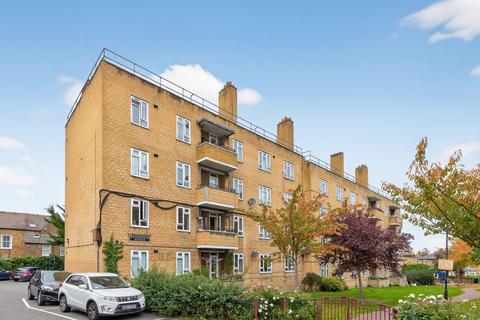 2 bedroom flat for sale, Tulse Hill, London, SW2