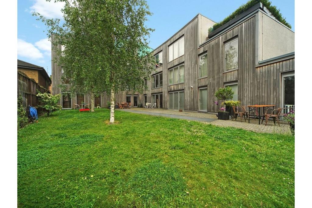 Garden Apartment