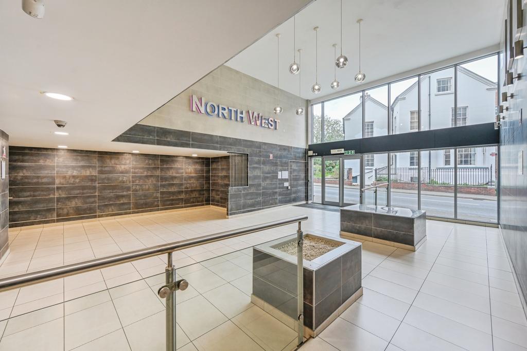Apartment in Nottingham - View 3