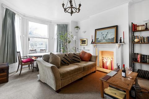 2 bedroom flat for sale, St. Johns Park, London, SE3
