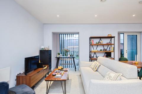 56 Bury Street, Salford, M3