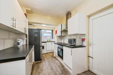 undefined, Commercial Road, Nottingham, NG6