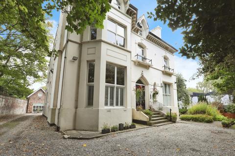 undefined, North Road, Liverpool, L19