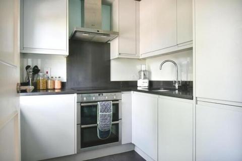 1 bedroom flat for sale, 174 Bedford Hill, Balham, SW12