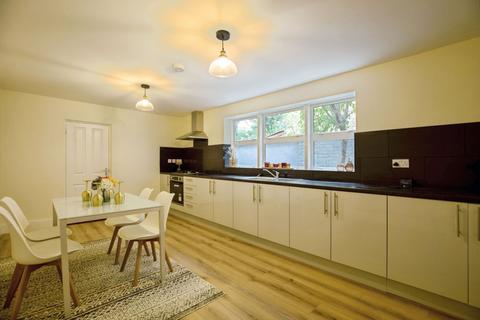 5 bedroom semi-detached house for sale, Dalberg Road, Brixton, SW2