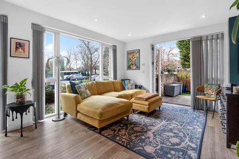 undefined, Exeter Place, London, SE26