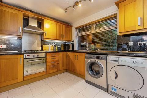 undefined, Helsby Road, Sale, M33