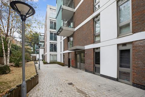 Wingate Square, London, SW4