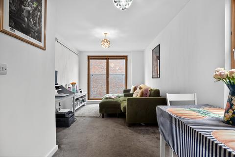 1 bedroom flat for sale, Wingate Square, London, SW4