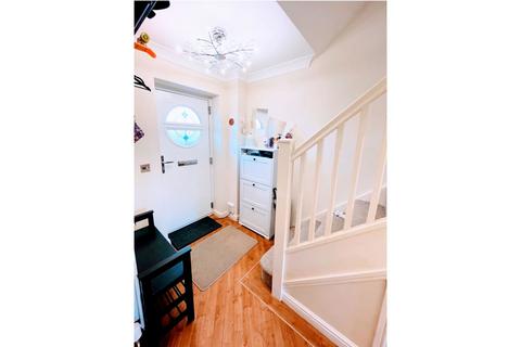 3 bedroom semi-detached house for sale, Albert Drive, Manchester, M45