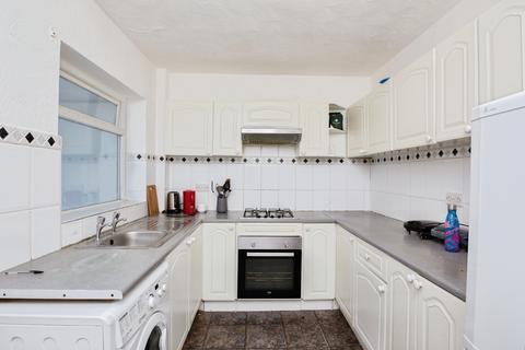 4 bedroom semi-detached house for sale, The Fairway, Manchester, M40