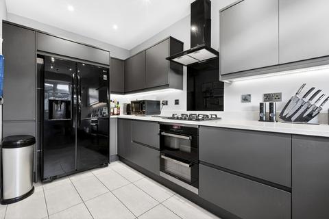 4 bedroom semi-detached house for sale, Arcadia Avenue, Sale, M33