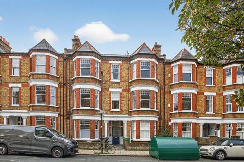 Edgeley Road, London, SW4