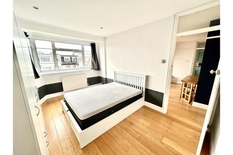 Upper Tooting Road, London, SW17