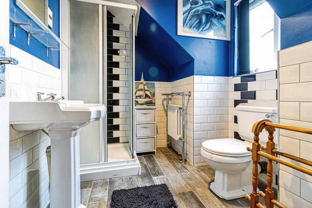 Master En-suite