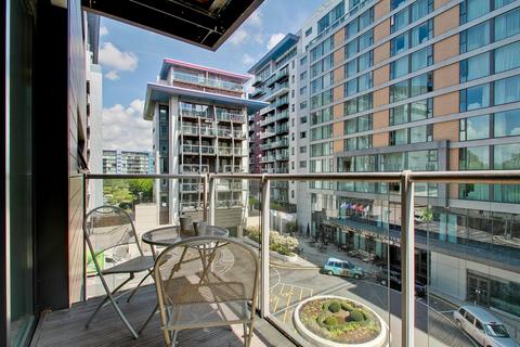 1 bedroom flat for sale, 348 Queenstown Road, London, SW11