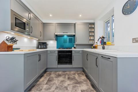 2 bedroom terraced house for sale, Thornlea, Manchester, M43