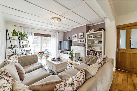 3 bedroom semi-detached house for sale, Parrenthorn Road, Manchester, M25