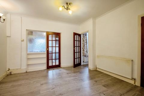 3 bedroom semi-detached house for sale, Warner Avenue, Barnsley, S75