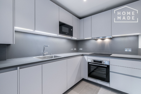 4 bedroom flat to rent, Willesden Lane, NW2