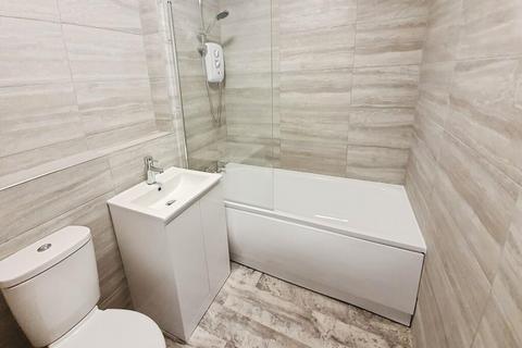 undefined, Pettacre Close, London, SE28