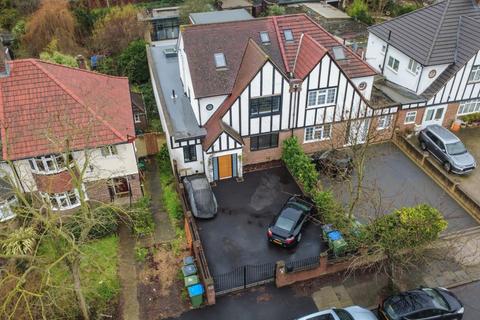 undefined, Woolacoombe Road
