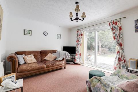 undefined, Brookdale Court, Nottingham NG5