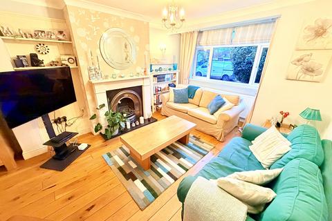 undefined, Grays End Close, Grays
