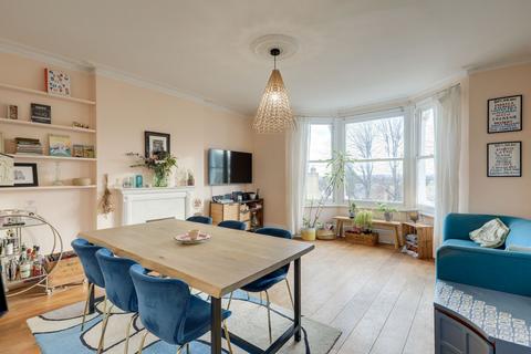 2 bedroom flat for sale, Waldenshaw Road, Forest Hill, SE23