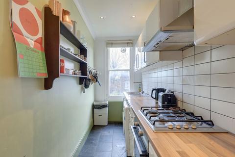 2 bedroom flat for sale, Waldenshaw Road, Forest Hill, SE23