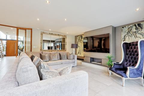 undefined, Nelmes Road, Hornchurch, RM11