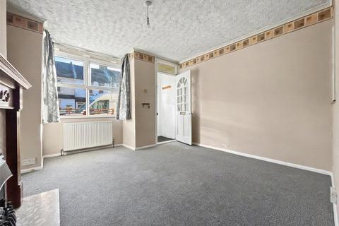 3 bedroom terraced house for sale, Milton Road, Gillingham, Kent, ME7