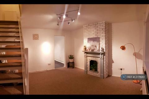 undefined, Dickens Drive, Kettering, NN16