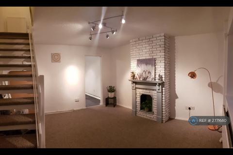 undefined, Dickens Drive, Kettering, NN16