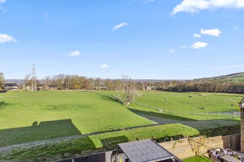 4 bedroom semi-detached house for sale, Norwood Avenue, Menston LS29