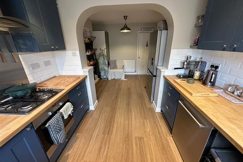 4 bedroom terraced house for sale, St. Peters Close, Chippenham