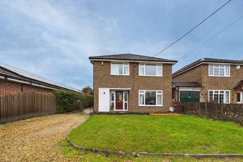 Grazeley Road, Three Mile Cross, Reading, Berkshire, RG7