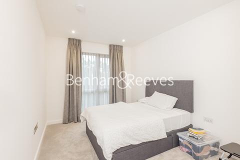 2 bedroom apartment to rent, Holland House, Parr's Way W6