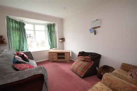 undefined, Lynwood, Guildford