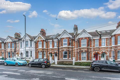 6 bedroom terraced house to rent, Queens Park Road, Brighton