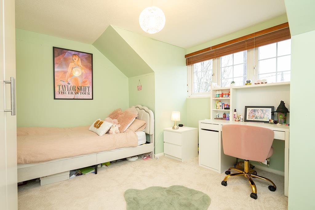 Bedroom.jpg